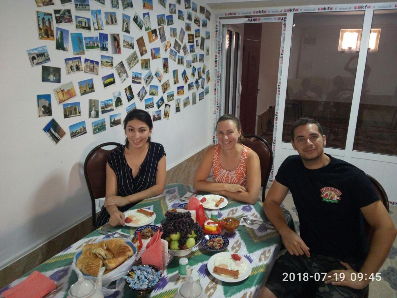 Al Hilol Guesthouse Бухара Екстериор снимка